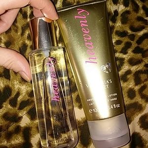 Victoria's Secret Heavenly duo
